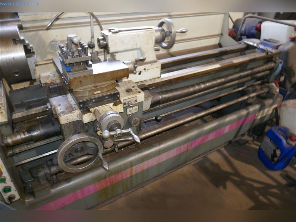 Stroje, provozní a kancelářské vybavení, zásoby, montážní materiál a vozidla-6