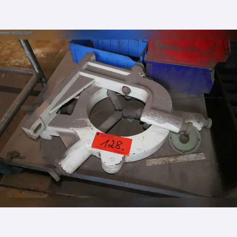 Machines, bedrijfs- en kantooruitrusting, voorraden, assemblagematerialen en voertuigen-8