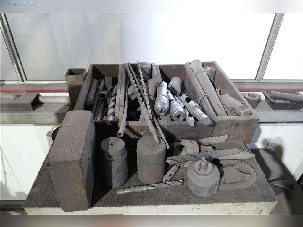 Maschinen, Betriebs- und Geschäftsausstattung, Warenvorräte, Montagematerial und Fahrzeuge (Bereich Stahlbau)-12