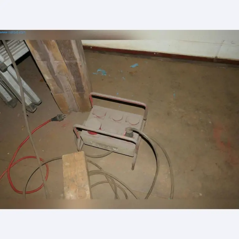 Machinery, operating and office equipment, inventories, assembly materials and vehicles (steel construction sector)-7