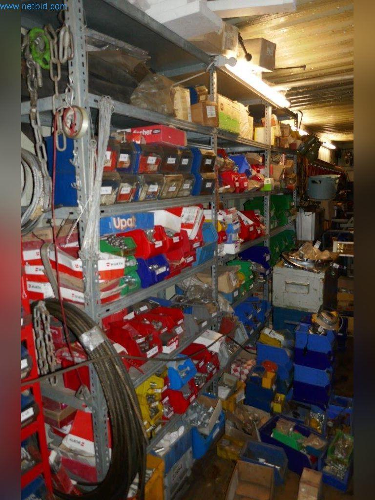 Máquinas, equipamento operacional e de escritório, existências, materiais de montagem e veículos (divisão Construção Metálica)-2