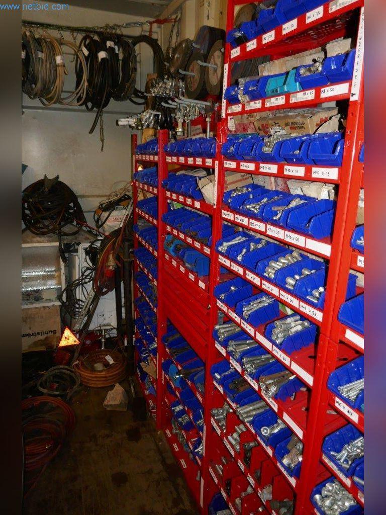 Máquinas, equipamento operacional e de escritório, existências, materiais de montagem e veículos (divisão Construção Metálica)-7