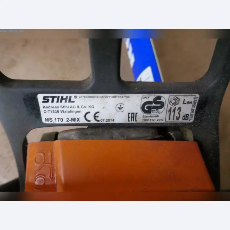 Stroje, provozní a kancelářské vybavení, zásoby, montážní materiál a vozidla-2