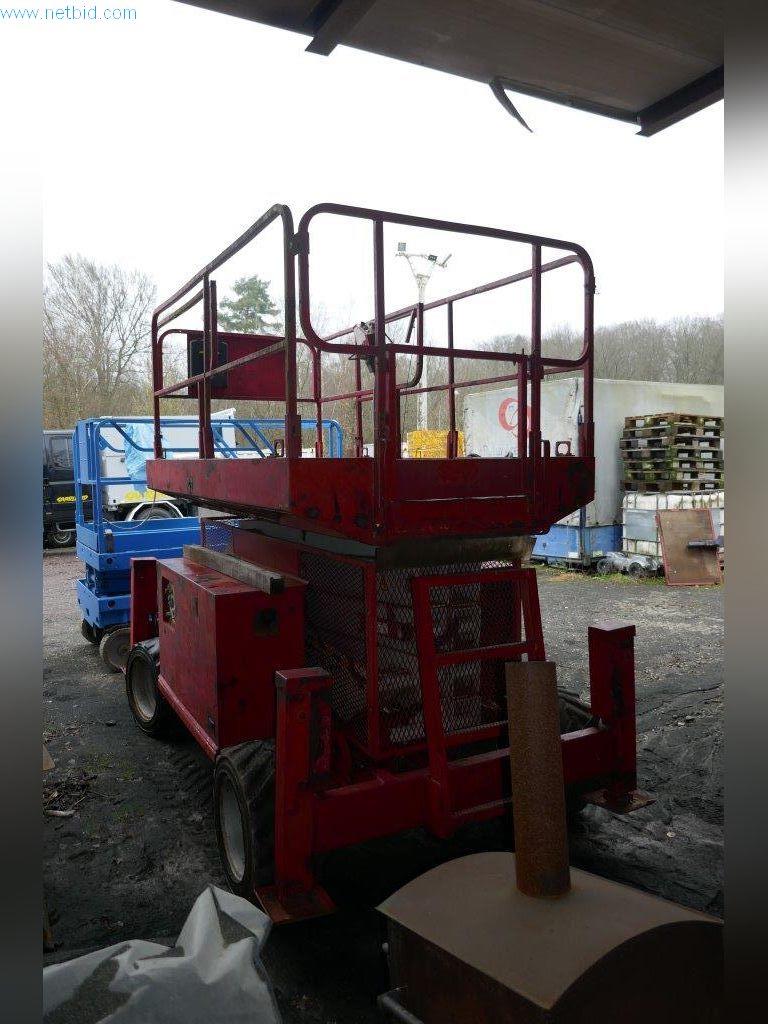 Máquinas, equipamento operacional e de escritório, existências, materiais de montagem e veículos (divisão Construção Metálica)-4