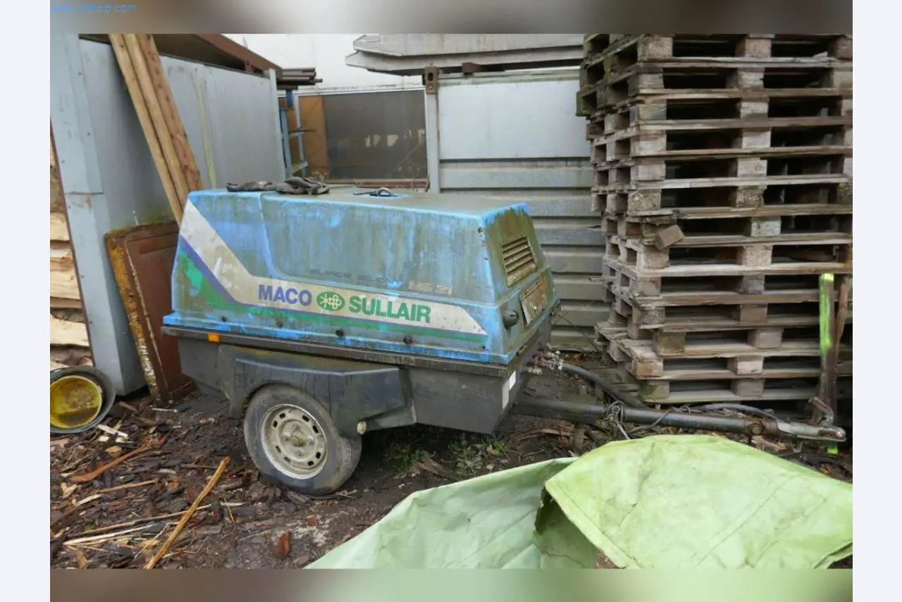 Stroje, provozní a kancelářské vybavení, zásoby, montážní materiál a vozidla-1