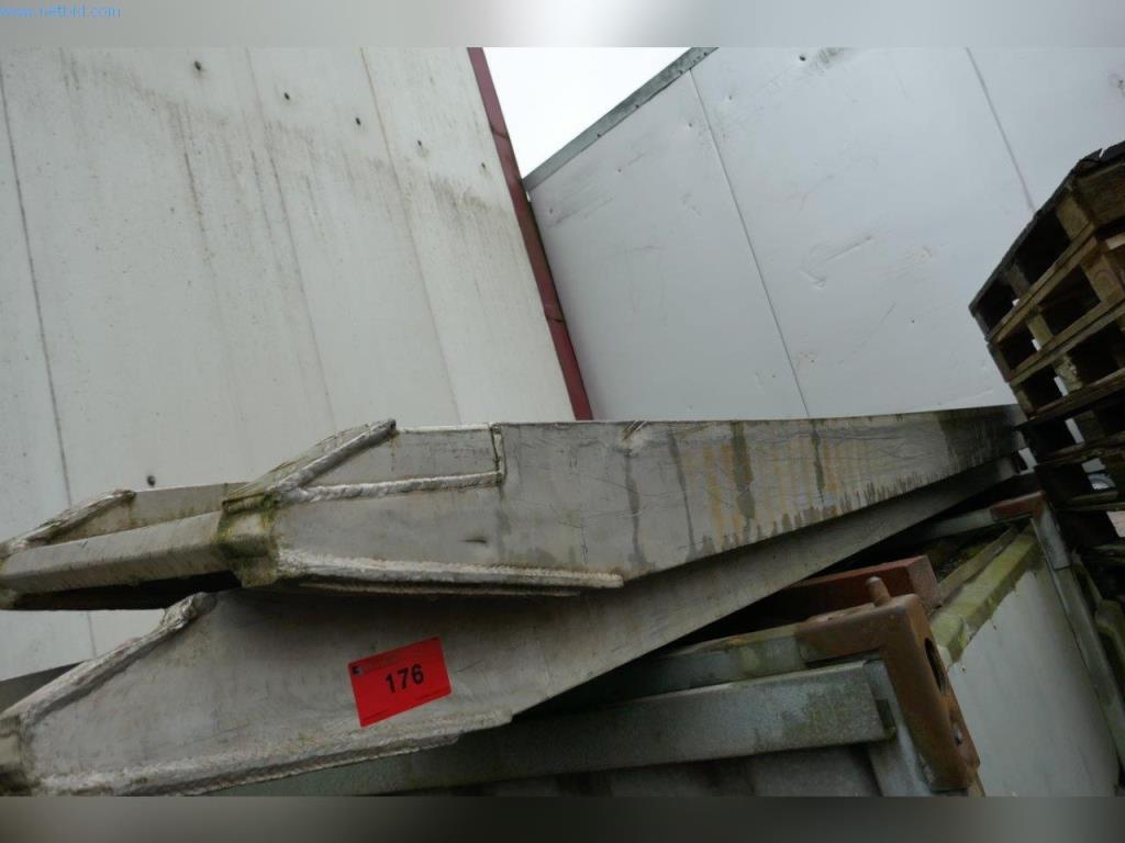 Maschinen, Betriebs- und Geschäftsausstattung, Warenvorräte, Montagematerial und Fahrzeuge (Bereich Stahlbau)-2