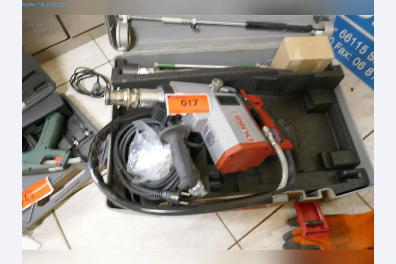 Stroje, provozní a kancelářské vybavení, zásoby, montážní materiál a vozidla-4