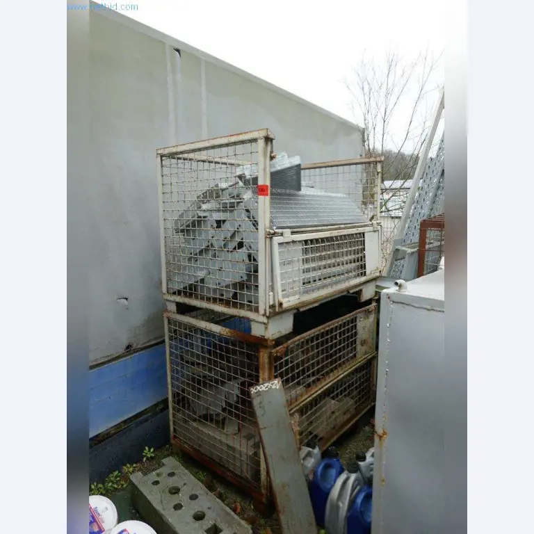 Stroje, provozní a kancelářské vybavení, zásoby, montážní materiál a vozidla-1