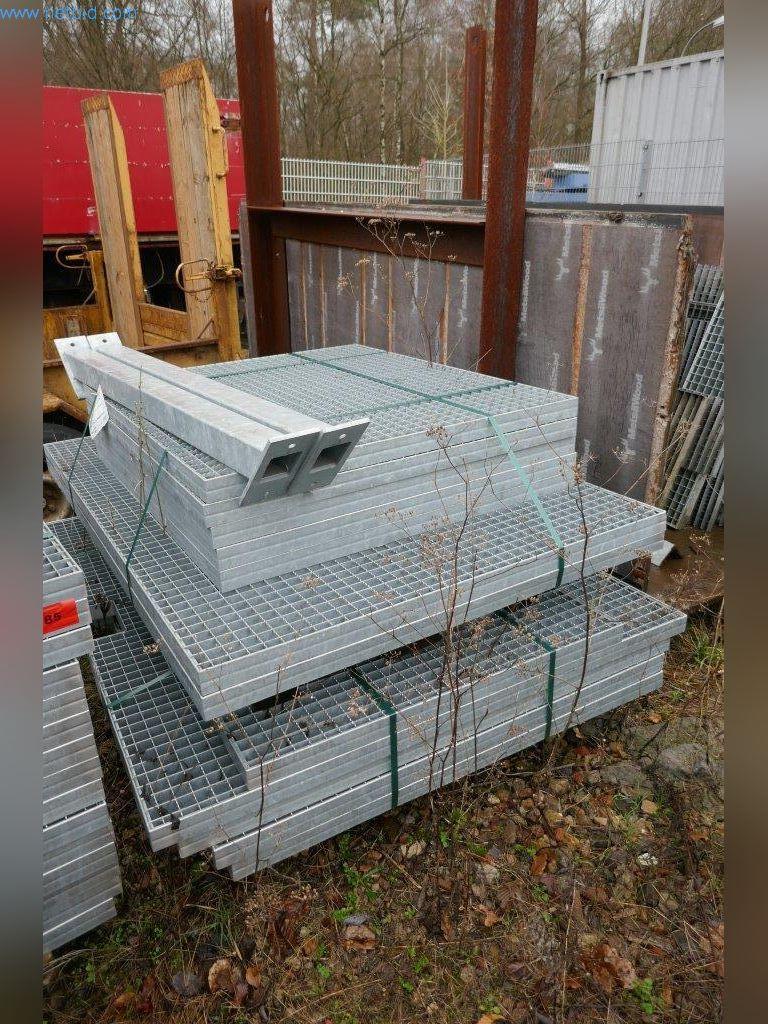 Stroji, poslovna in pisarniška oprema, zaloge, montažni material in vozila-1