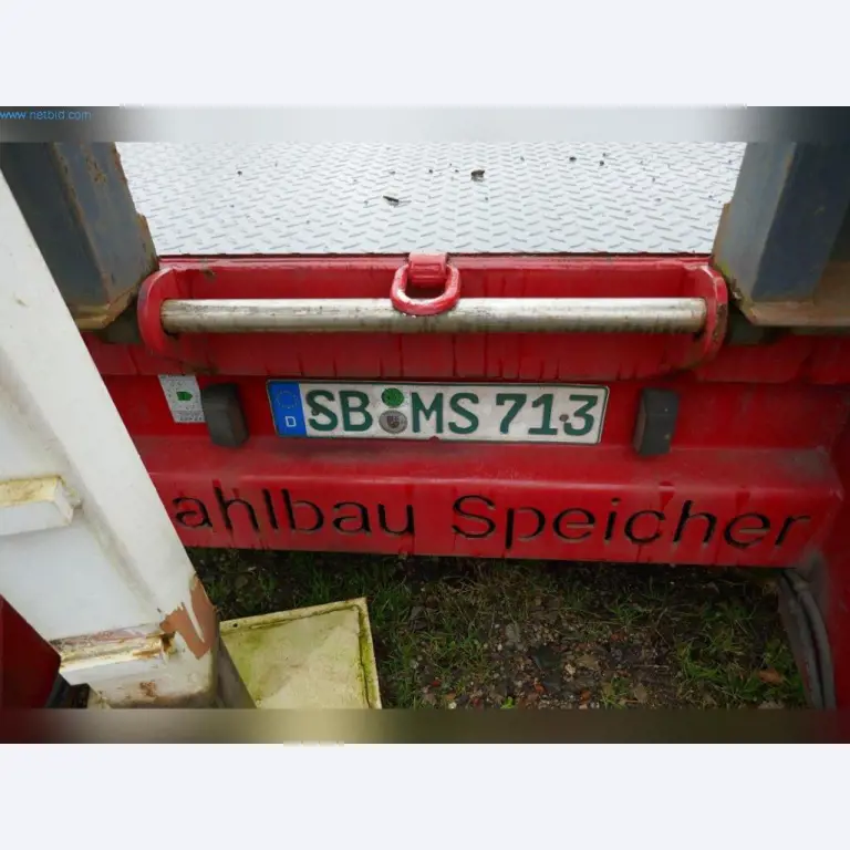 Stroje, provozní a kancelářské vybavení, zásoby, montážní materiál a vozidla-6