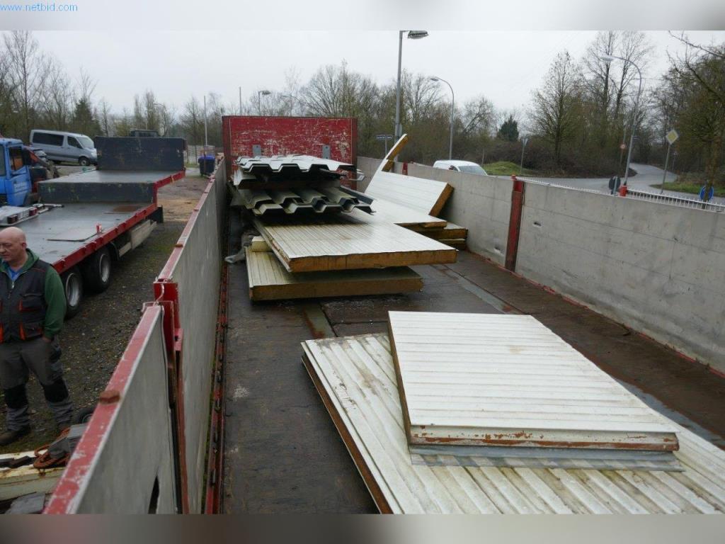 Stroje, provozní a kancelářské vybavení, zásoby, montážní materiál a vozidla-5