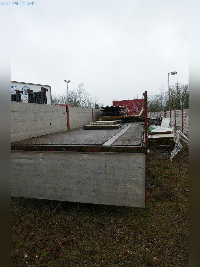 Stroje, provozní a kancelářské vybavení, zásoby, montážní materiál a vozidla-7