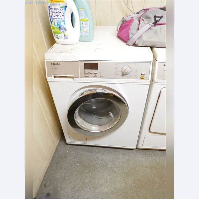 Maschinen, Betriebs- und Geschäftsausstattung, Warenvorräte, Montagematerial und Fahrzeuge (Bereich Stahlbau)-1