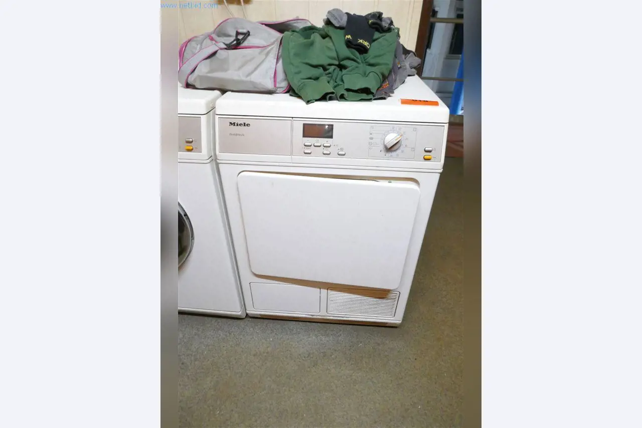 Maschinen, Betriebs- und Geschäftsausstattung, Warenvorräte, Montagematerial und Fahrzeuge (Bereich Stahlbau)-2