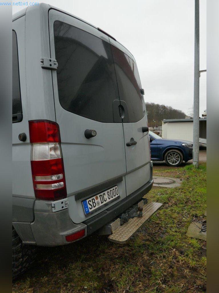 Stroji, poslovna in pisarniška oprema, zaloge, montažni material in vozila-22