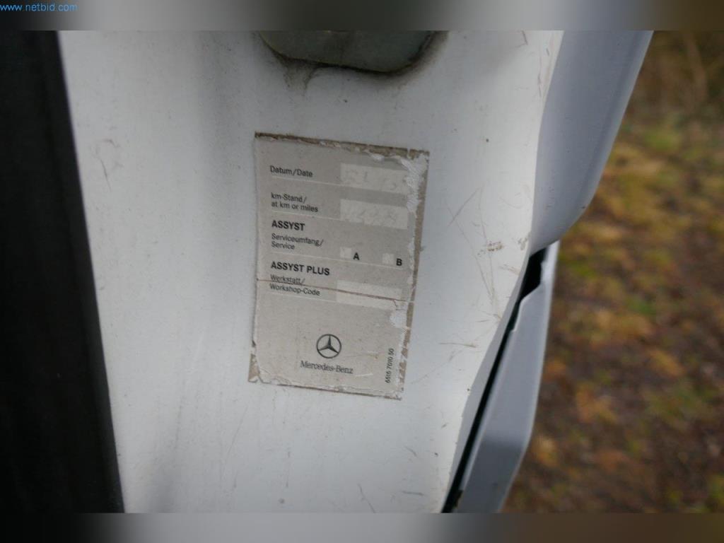 Stroji, poslovna in pisarniška oprema, zaloge, montažni material in vozila-25