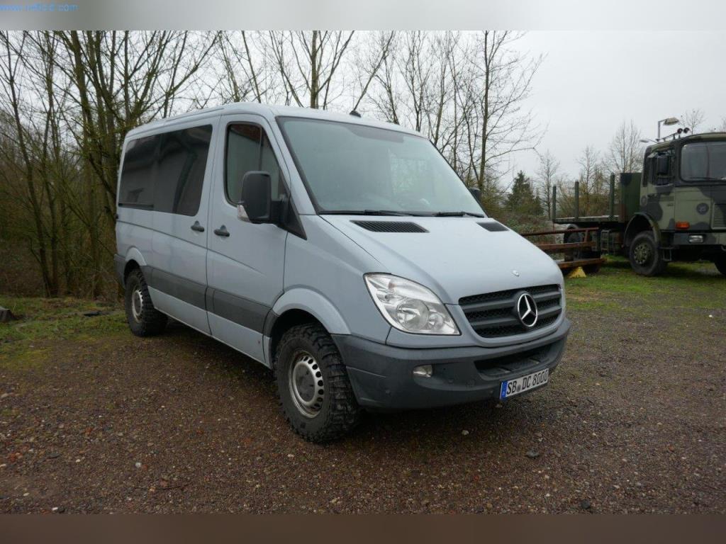 Stroji, poslovna in pisarniška oprema, zaloge, montažni material in vozila-2