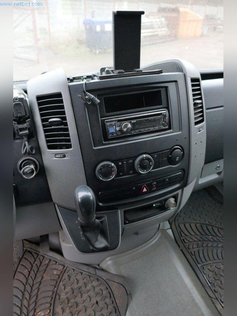 Stroji, poslovna in pisarniška oprema, zaloge, montažni material in vozila-4