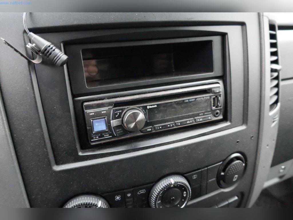 Stroji, poslovna in pisarniška oprema, zaloge, montažni material in vozila-5