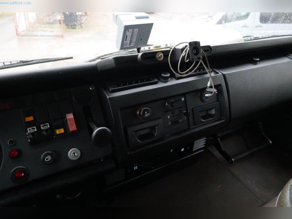 Stroji, poslovna in pisarniška oprema, zaloge, montažni material in vozila-10