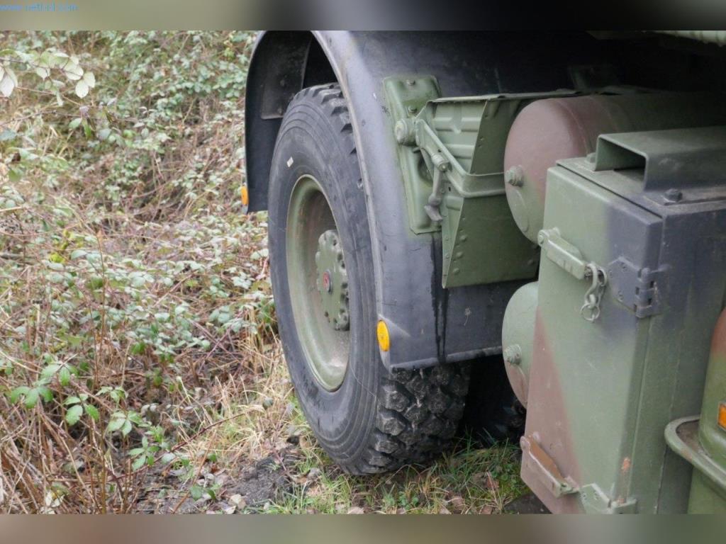 Stroji, poslovna in pisarniška oprema, zaloge, montažni material in vozila-19