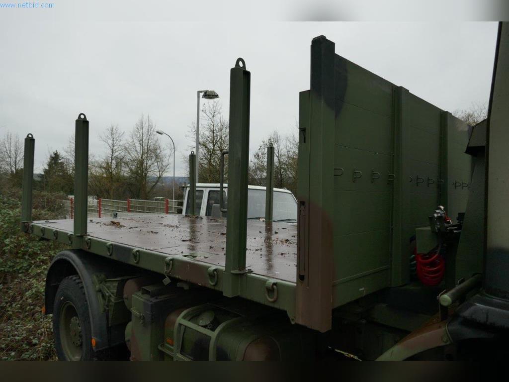 Stroji, poslovna in pisarniška oprema, zaloge, montažni material in vozila-20