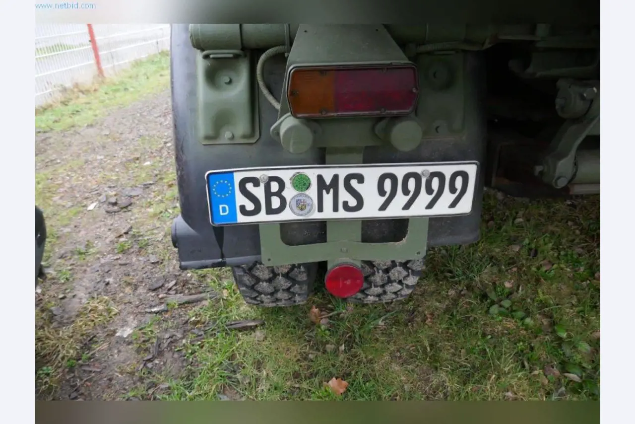Stroji, poslovna in pisarniška oprema, zaloge, montažni material in vozila-25