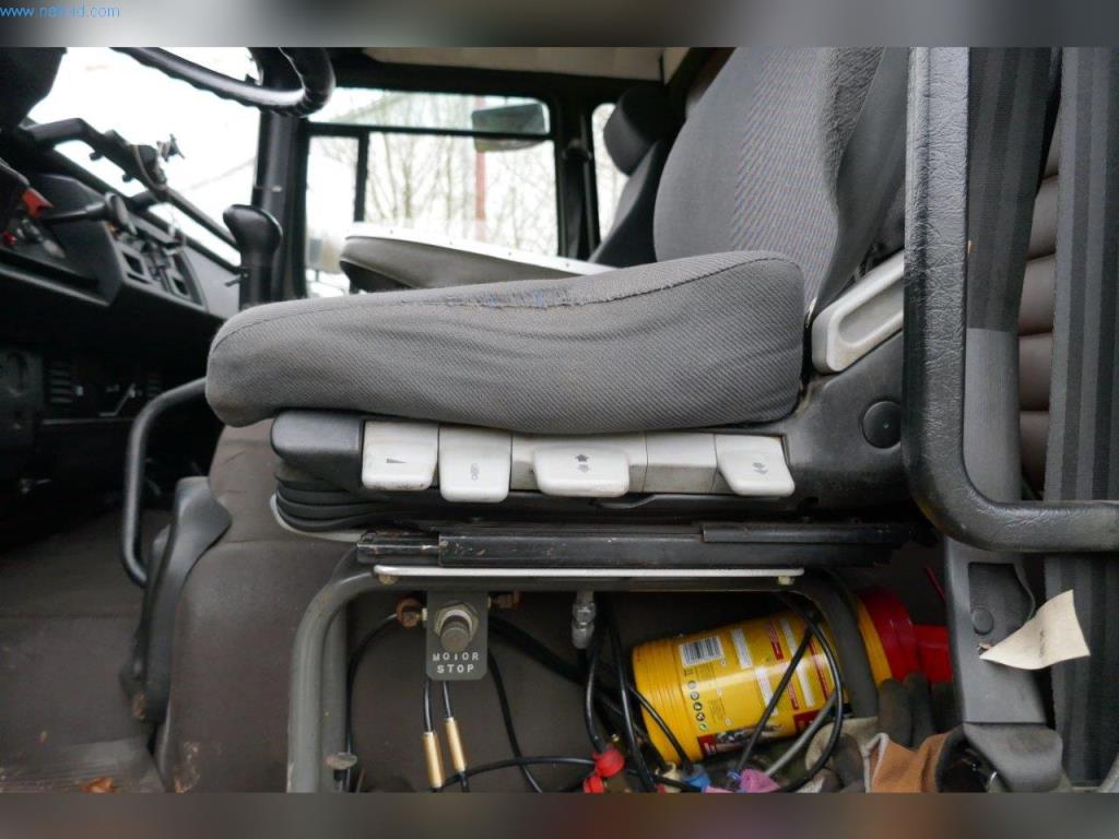 Stroji, poslovna in pisarniška oprema, zaloge, montažni material in vozila-30