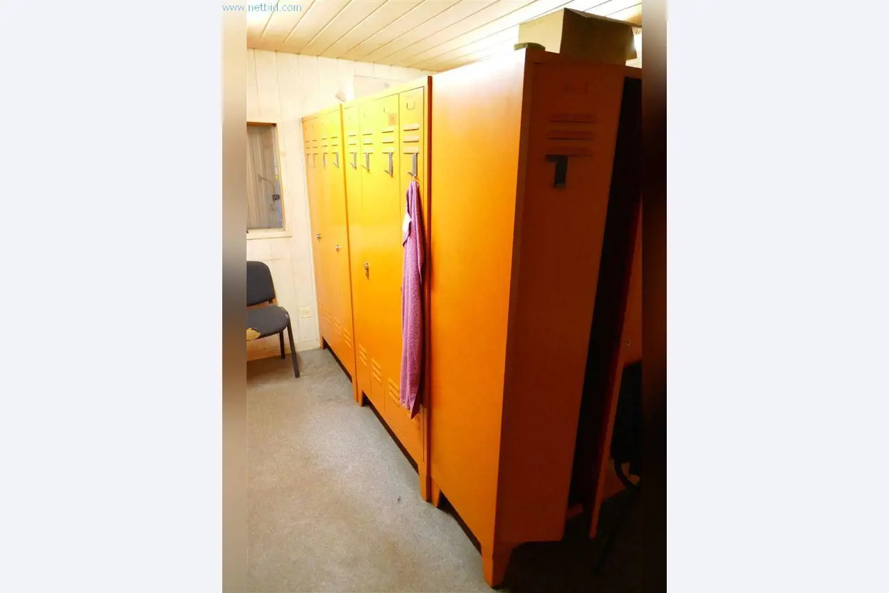 Maschinen, Betriebs- und Geschäftsausstattung, Warenvorräte, Montagematerial und Fahrzeuge (Bereich Stahlbau)-3