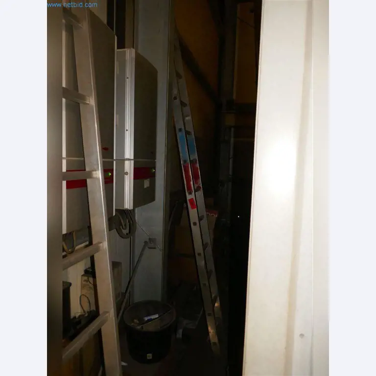 Stroje, provozní a kancelářské vybavení, zásoby, montážní materiál a vozidla-1