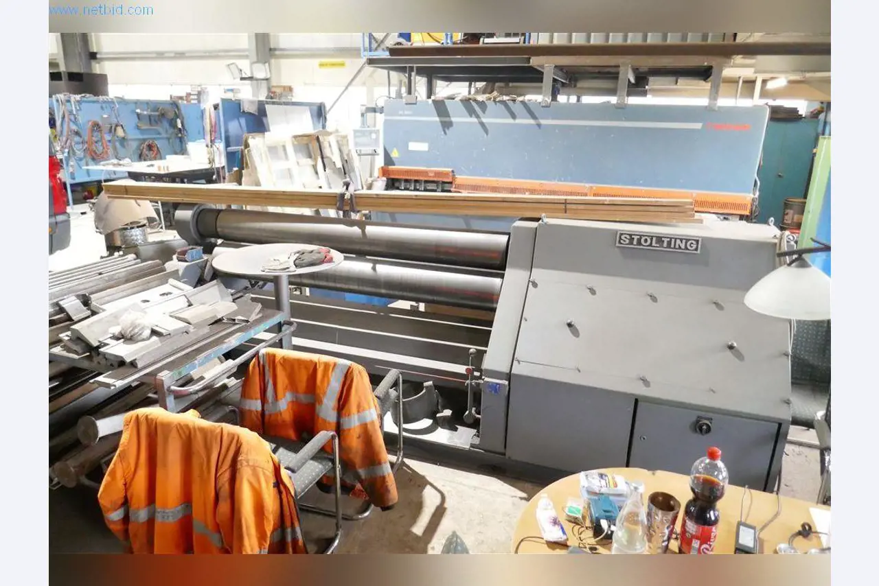 Máquinas, equipamento operacional e de escritório, existências, materiais de montagem e veículos (divisão Construção Metálica)-2