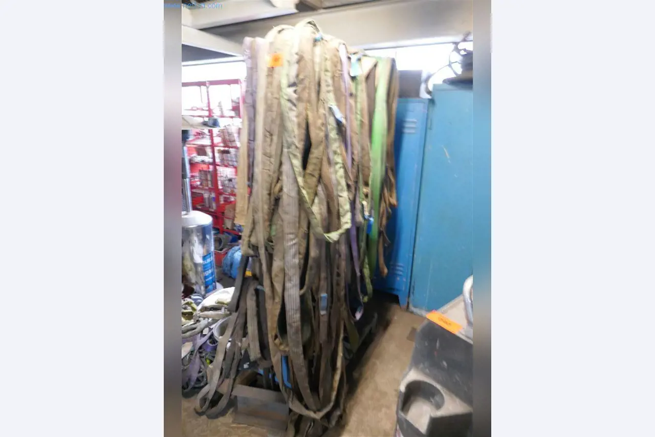 Maschinen, Betriebs- und Geschäftsausstattung, Warenvorräte, Montagematerial und Fahrzeuge (Bereich Stahlbau)-1