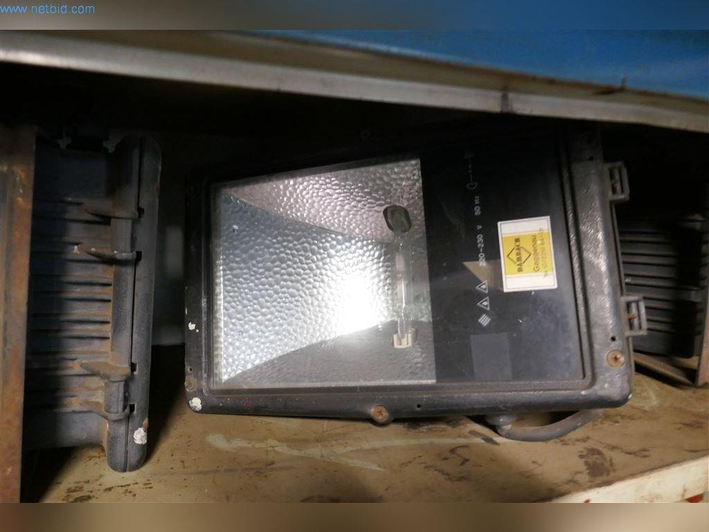 Stroje, provozní a kancelářské vybavení, zásoby, montážní materiál a vozidla-4