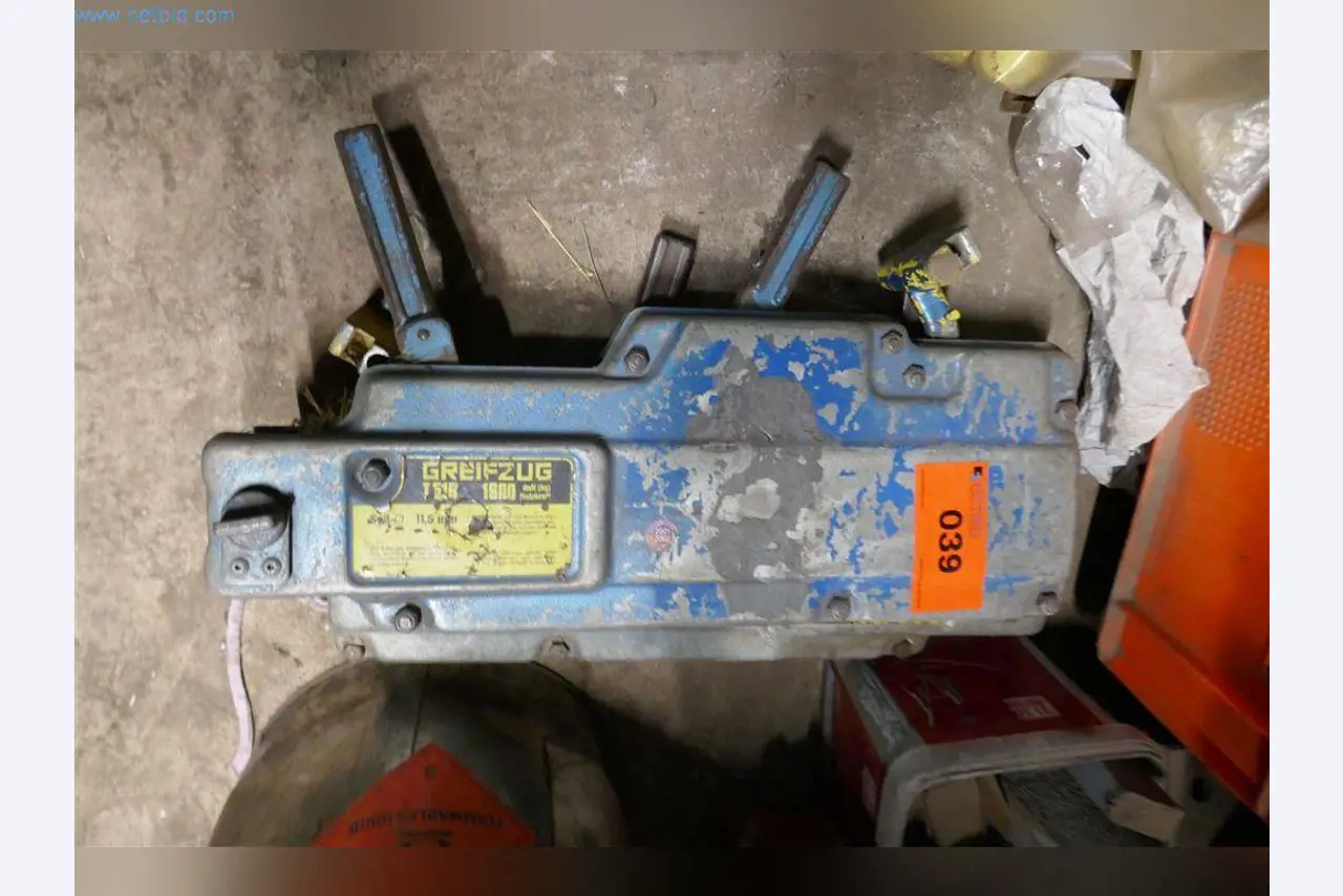 Maschinen, Betriebs- und Geschäftsausstattung, Warenvorräte, Montagematerial und Fahrzeuge (Bereich Stahlbau)-1