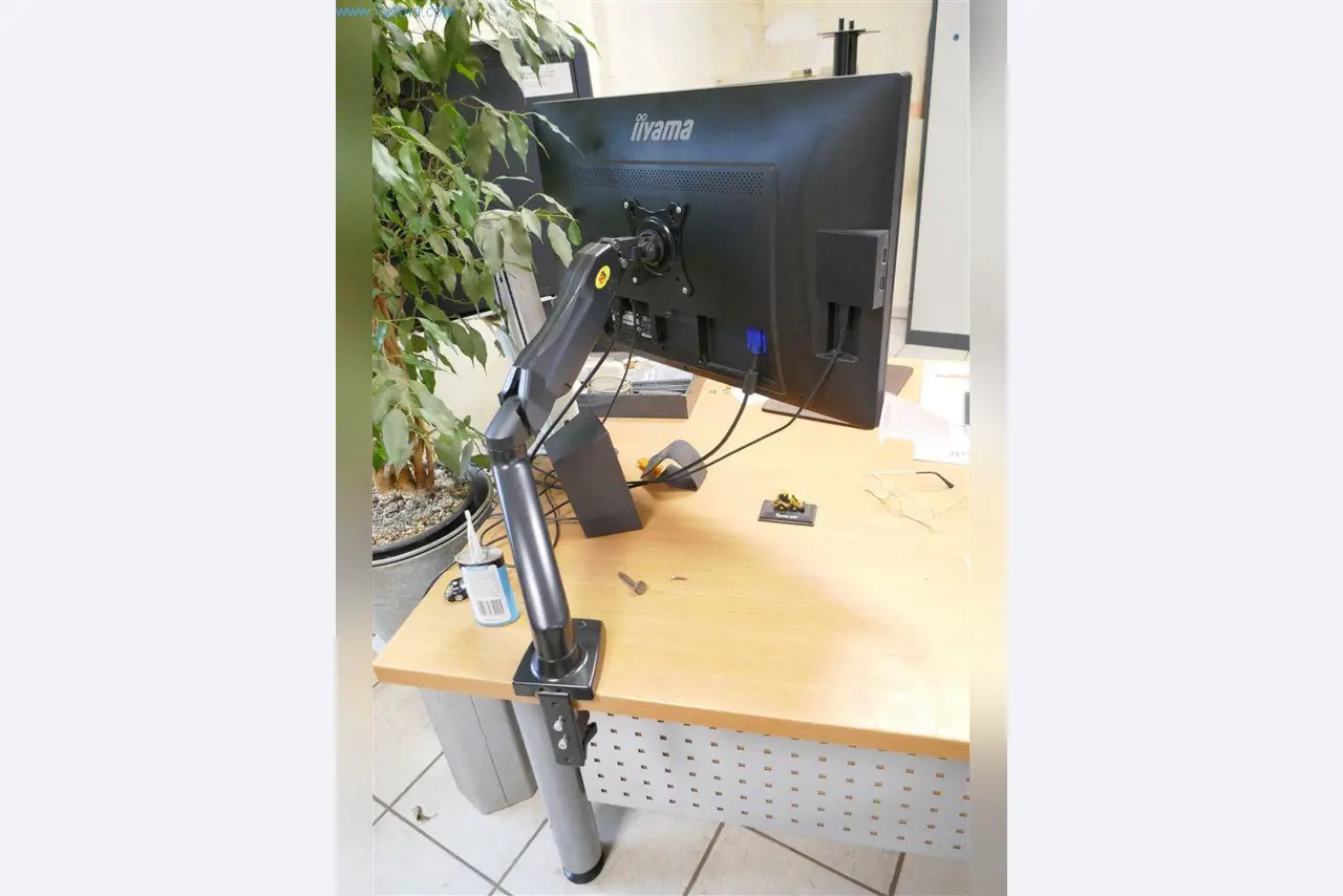 Maschinen, Betriebs- und Geschäftsausstattung, Warenvorräte, Montagematerial und Fahrzeuge (Bereich Stahlbau)-1