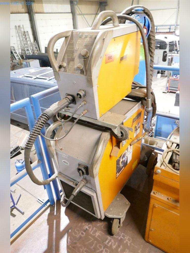 Stroje, provozní a kancelářské vybavení, zásoby, montážní materiál a vozidla-1