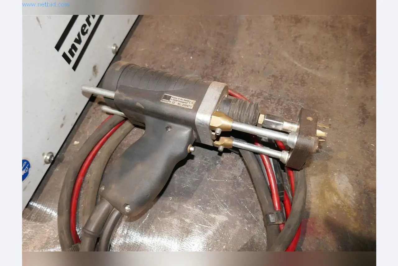 Máquinas, equipamento operacional e de escritório, existências, materiais de montagem e veículos (divisão Construção Metálica)-4