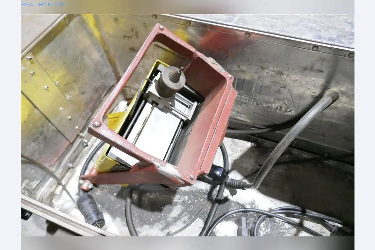 Maschinen, Betriebs- und Geschäftsausstattung, Warenvorräte, Montagematerial und Fahrzeuge (Bereich Stahlbau)-3