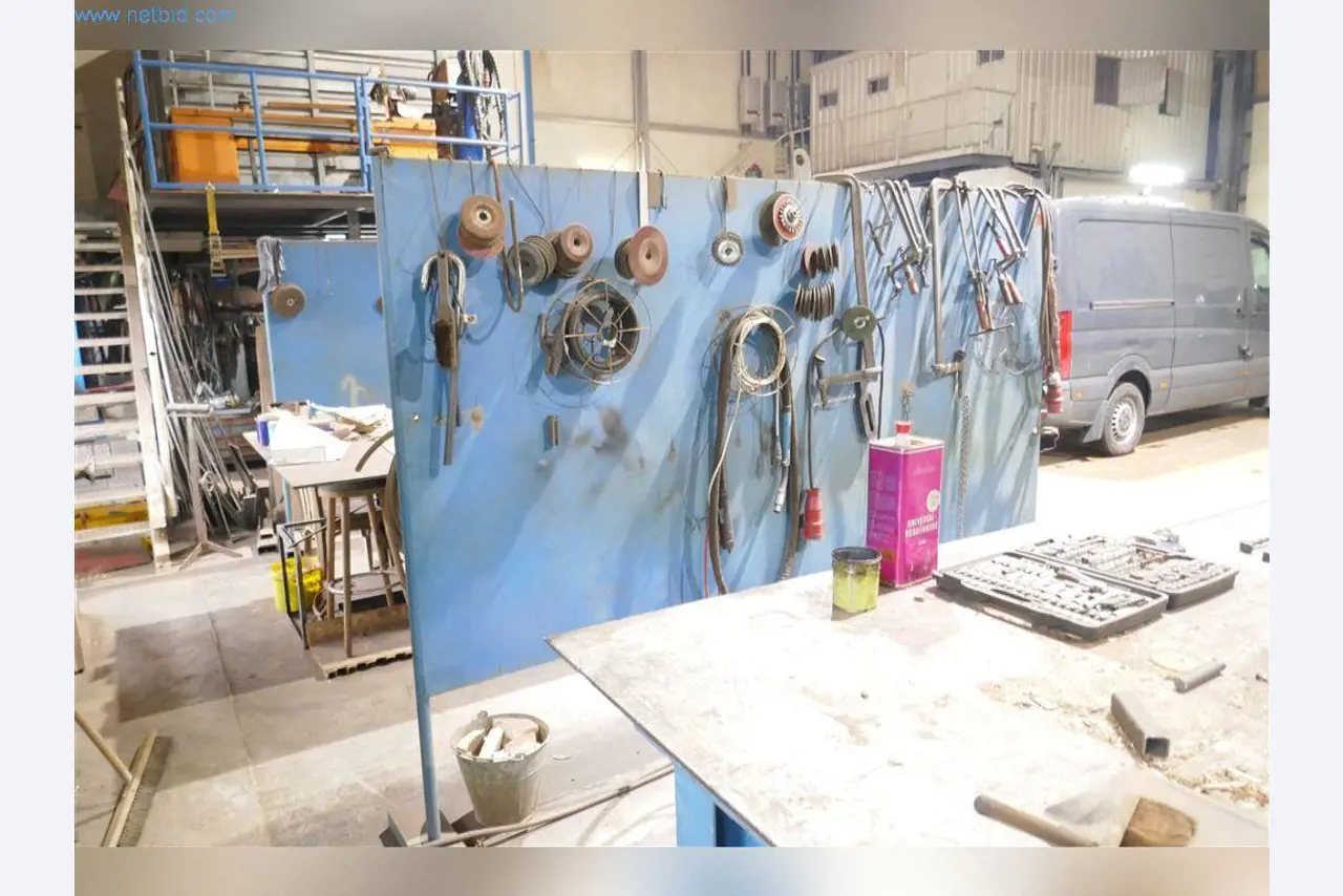 Maschinen, Betriebs- und Geschäftsausstattung, Warenvorräte, Montagematerial und Fahrzeuge (Bereich Stahlbau)-4