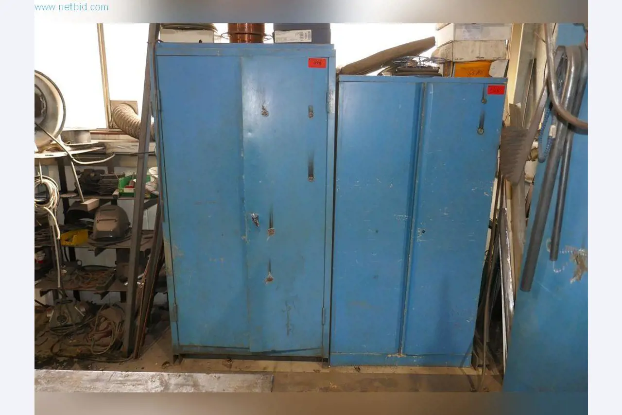 Stroje, provozní a kancelářské vybavení, zásoby, montážní materiál a vozidla-1