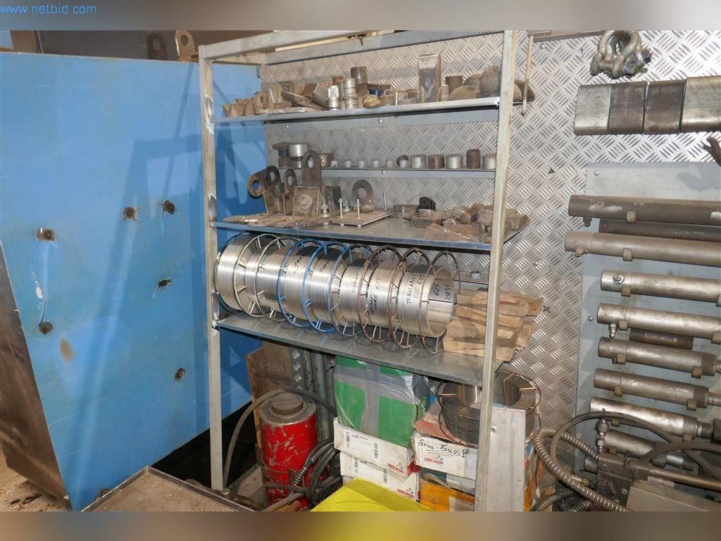 Maquinaria, equipos operativos y de oficina, existencias, materiales de montaje y vehículos-2