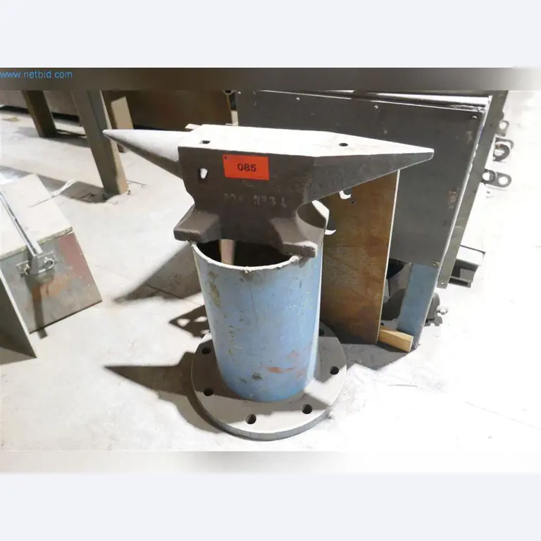 Maschinen, Betriebs- und Geschäftsausstattung, Warenvorräte, Montagematerial und Fahrzeuge (Bereich Stahlbau)-2