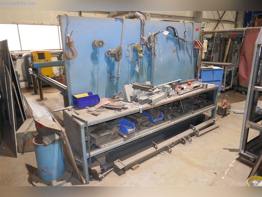 Maquinaria, equipos operativos y de oficina, existencias, materiales de montaje y vehículos-1