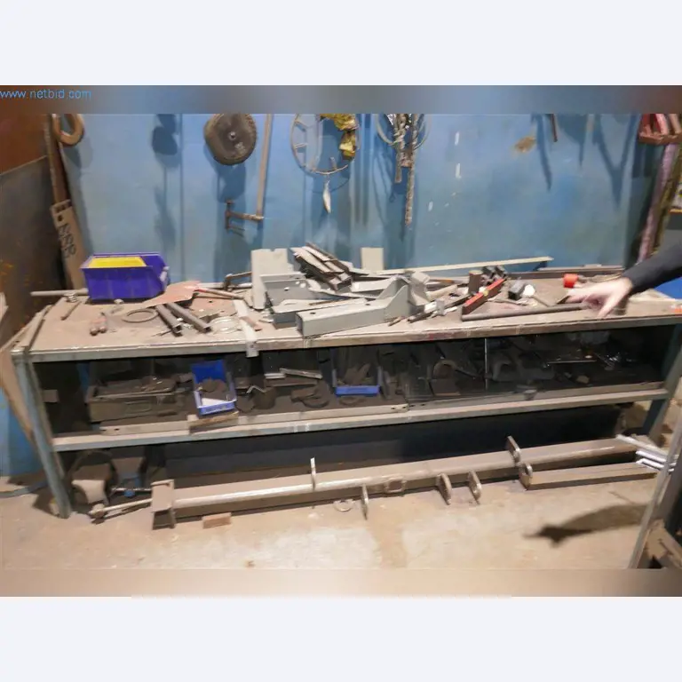 Machinery, operating and office equipment, inventories, assembly materials and vehicles (steel construction sector)-3