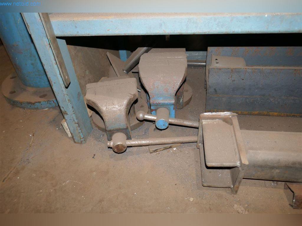 Maquinaria, equipos operativos y de oficina, existencias, materiales de montaje y vehículos-4