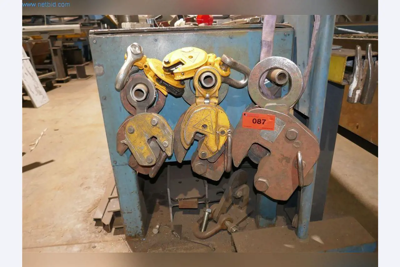 Maschinen, Betriebs- und Geschäftsausstattung, Warenvorräte, Montagematerial und Fahrzeuge (Bereich Stahlbau)-1