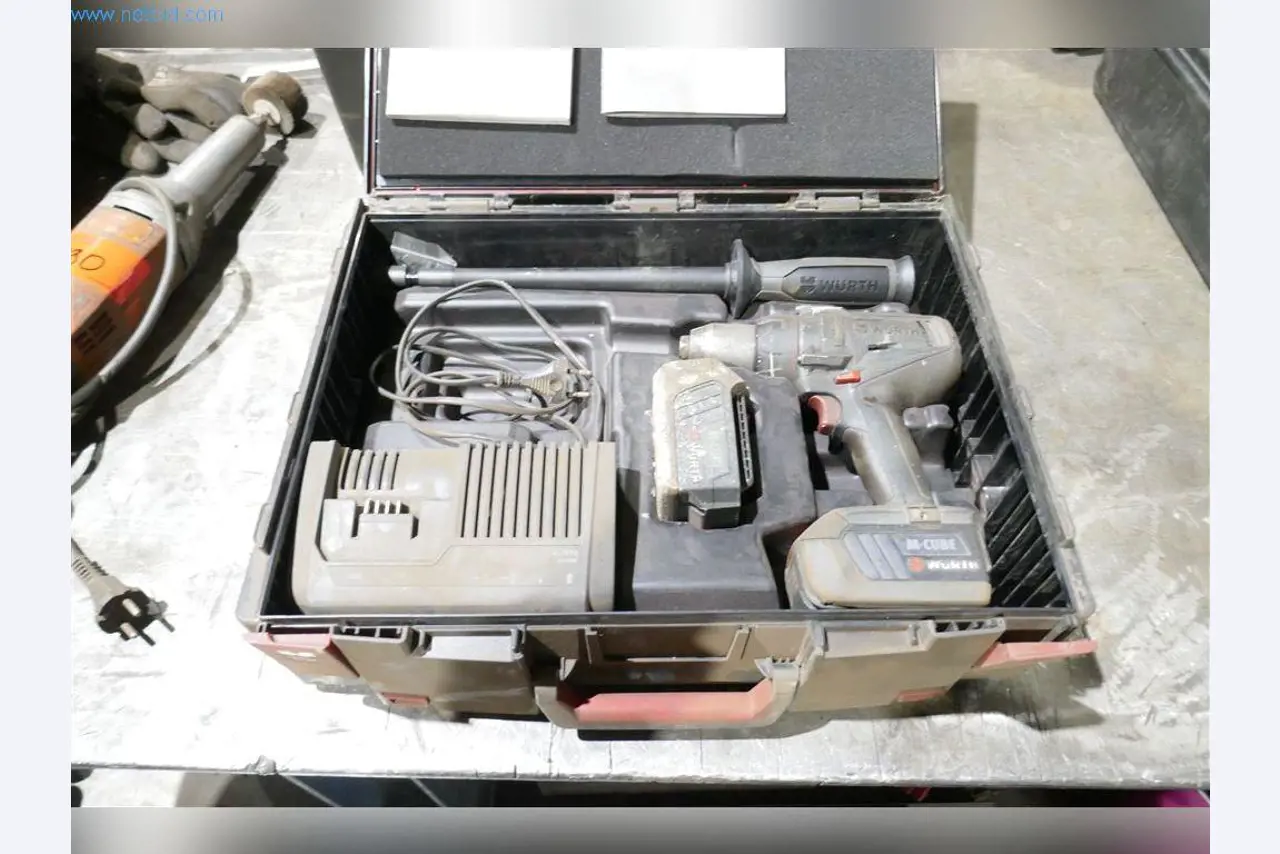 Maquinaria, equipos operativos y de oficina, existencias, materiales de montaje y vehículos-5