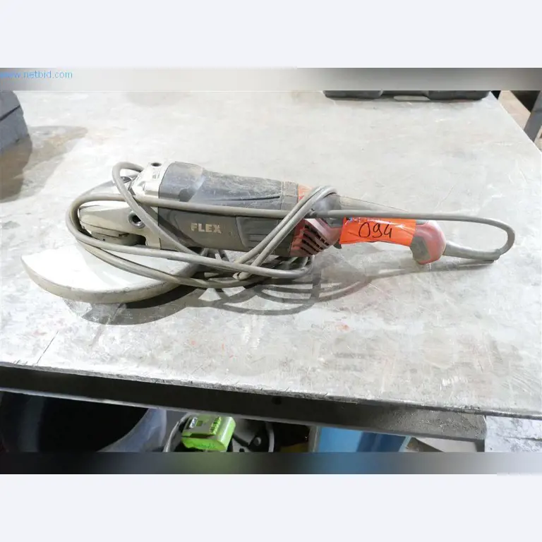 Machines, bedrijfs- en kantooruitrusting, voorraden, assemblagematerialen en voertuigen-2