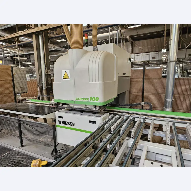 Maschinen zur Möbelproduktion-4