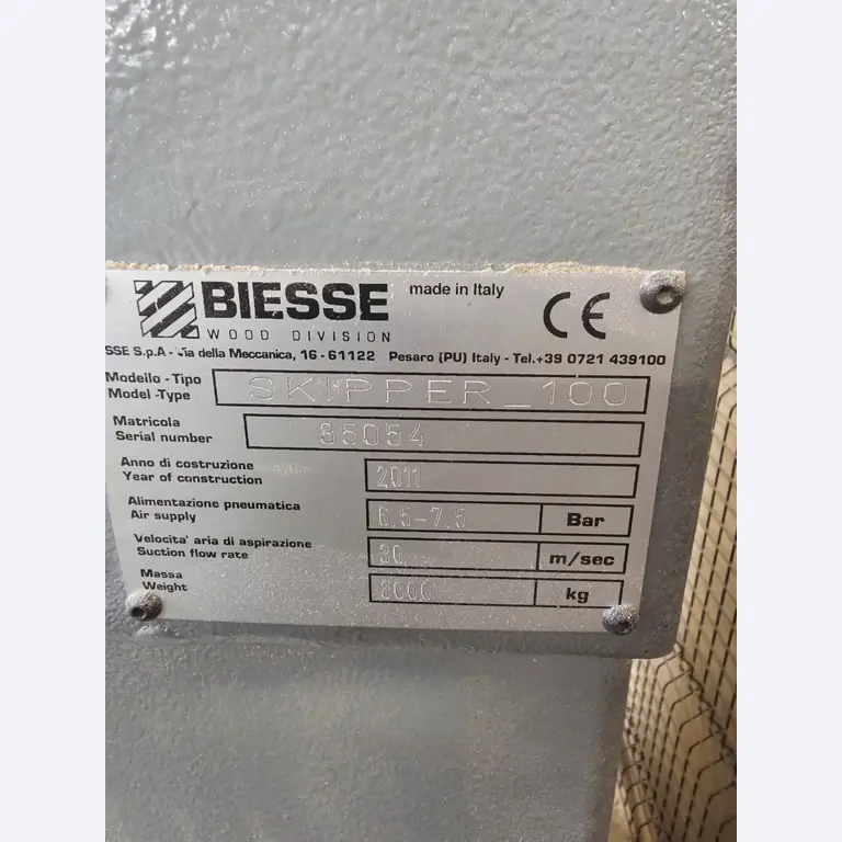 Maschinen zur Möbelproduktion-5